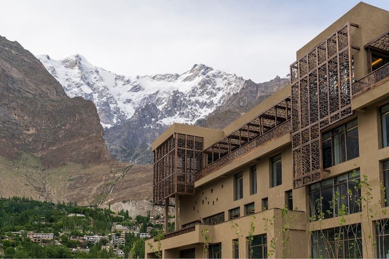 Hunza Serena Inn