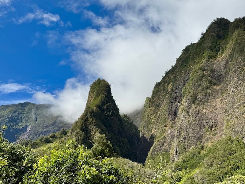 Iao Valley State Park Hike