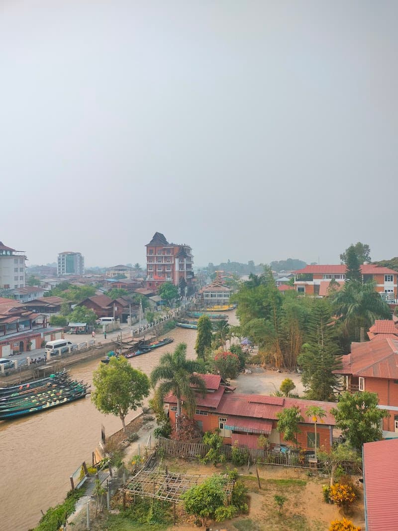 Inle Lake View Resort & Spa