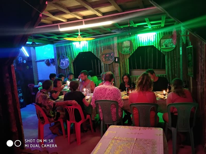 Innlay Hut Indian Food House (Halal-Style Vegetarian & Fish)