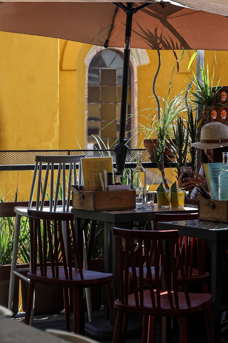 Inside Café (San Miguel de Allende)