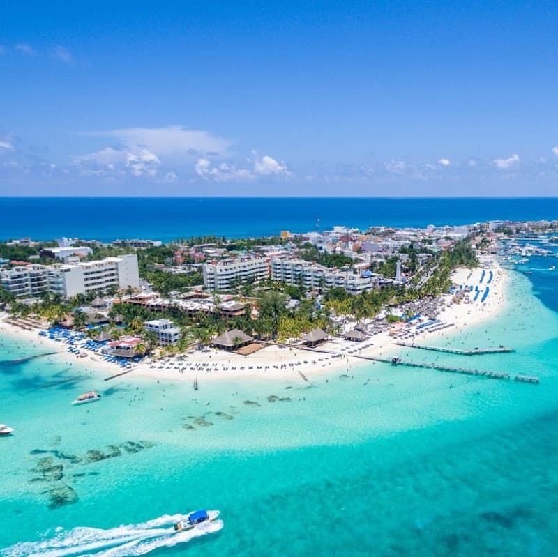 Isla Mujeres Catamaran & Snorkel Tour