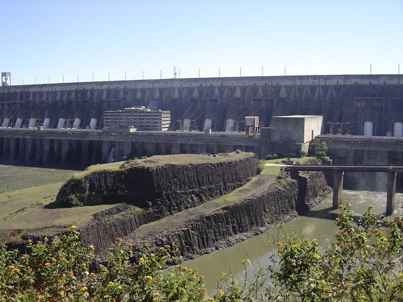 Itaipu by Night (Illumination Tour)