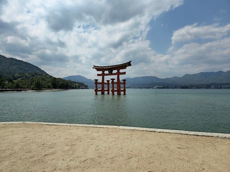 Itsukushima Shrine and Floating Torii