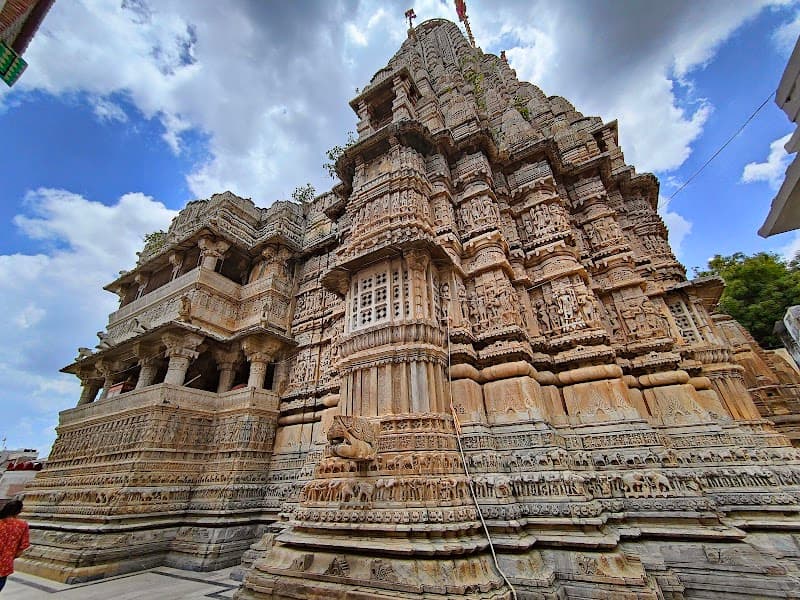 Jagdish Temple & Old City Lanes