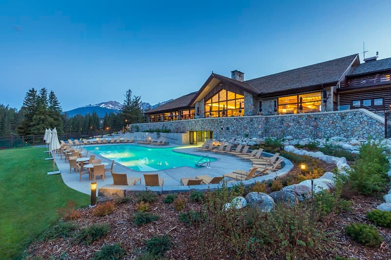Jasper Park Lodge