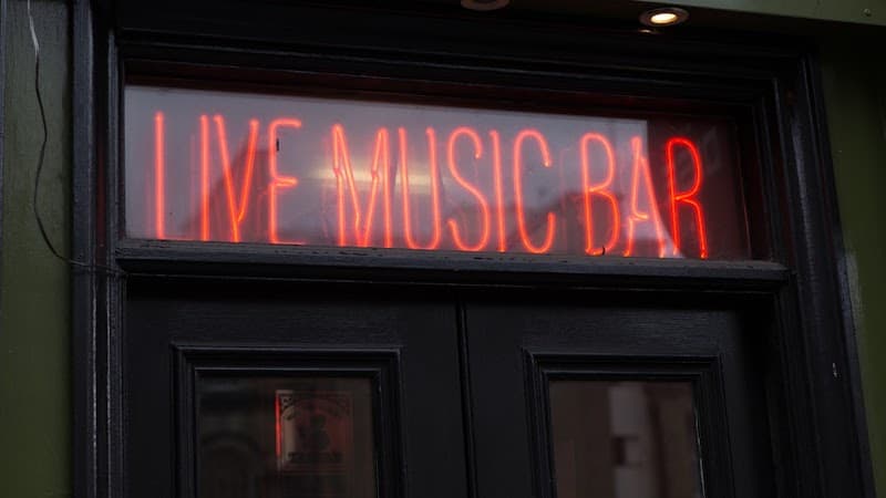 Jazz Bar or Whistle Binkies (Live Music)