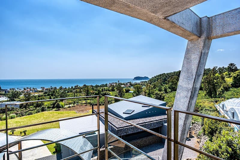 Jeju Bom Museum Stay