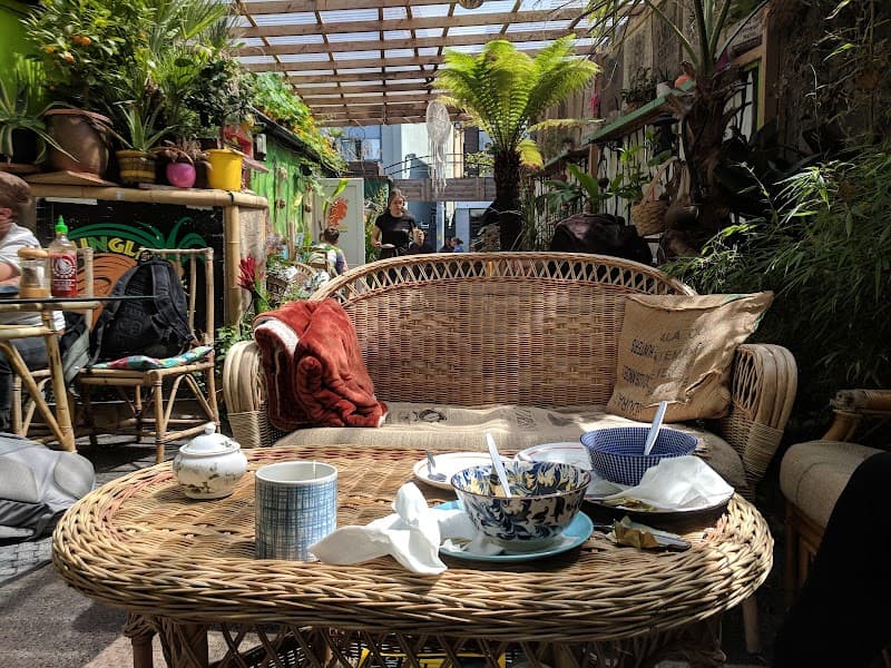 Jungle Café