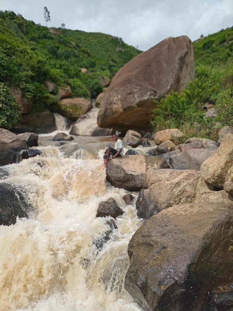 Kajulu Hills Hike