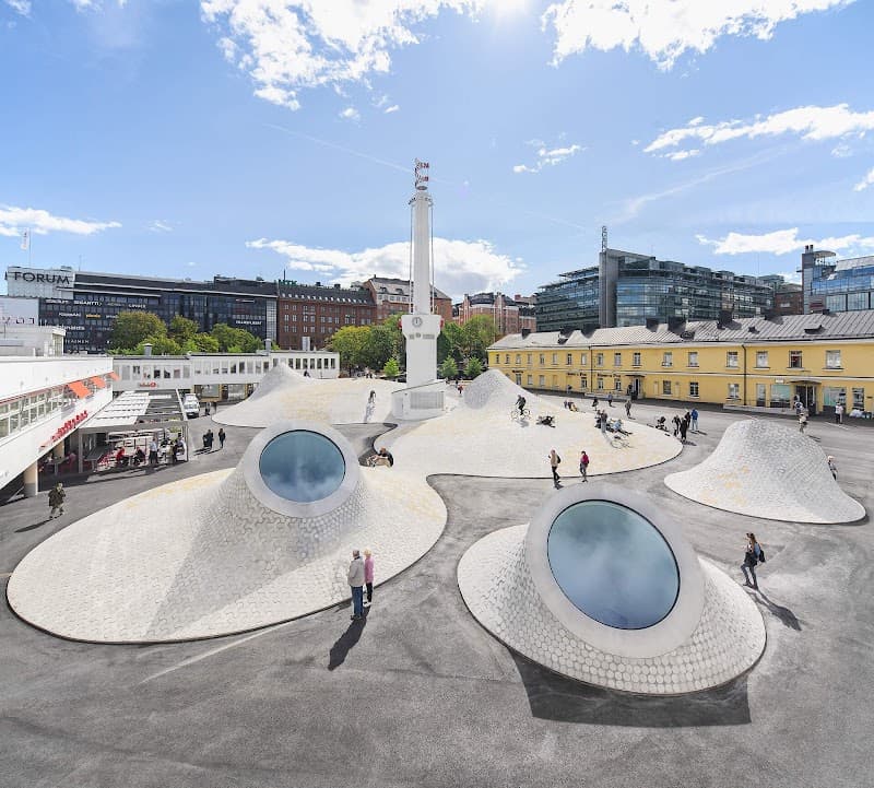 Kamppi and Amos Rex exterior area