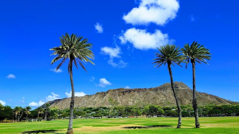 Kapiʻolani Park & Honolulu Zoo (optional)