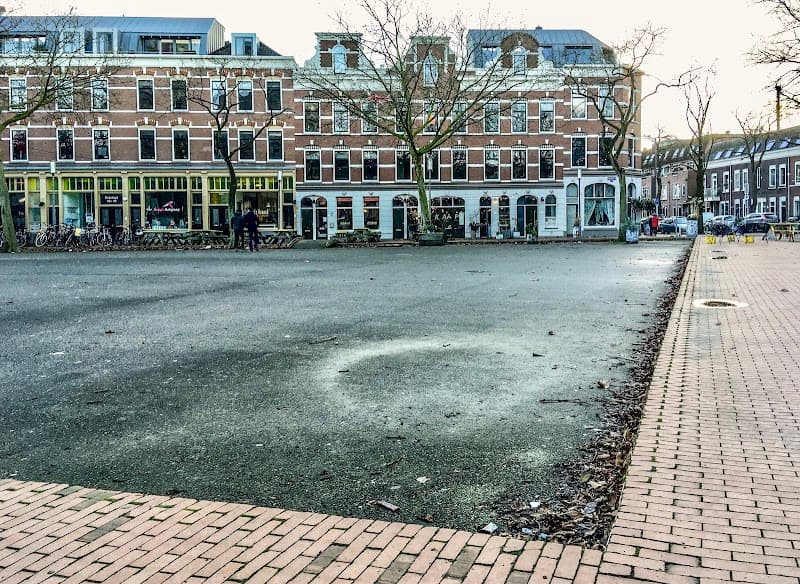 Katendrecht and Deliplein