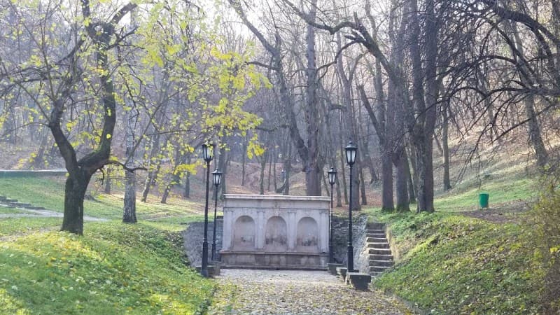 Košutnjak Forest Park Walk