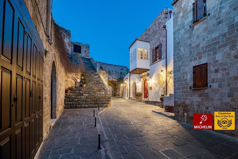 Kokkini Porta Rossa