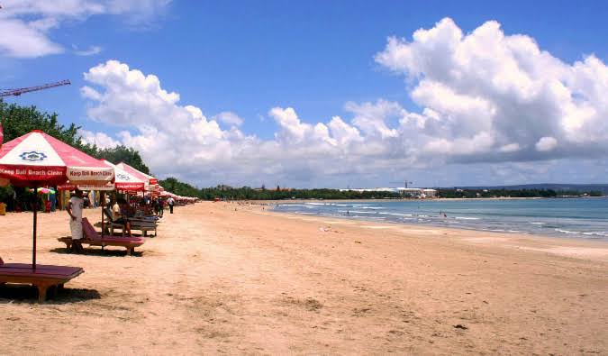 Kuta Beach Beginner Surf