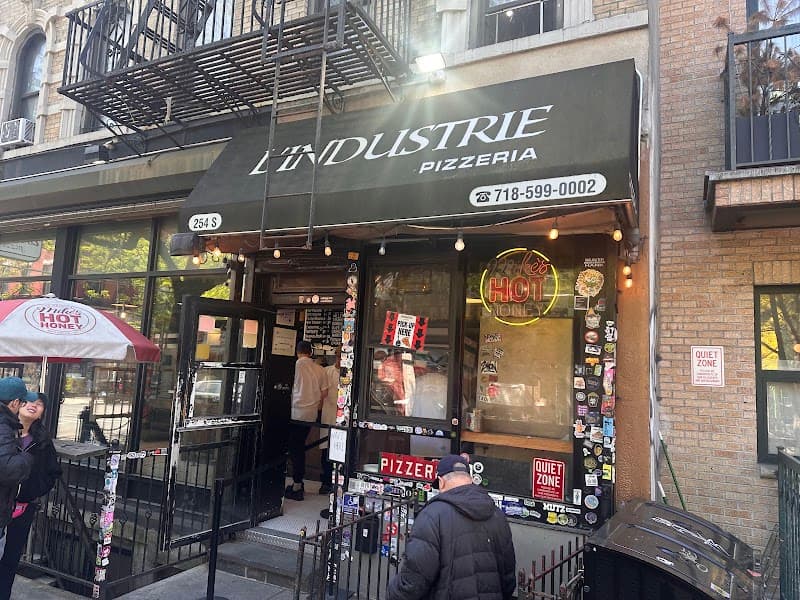 L'Industrie Pizzeria