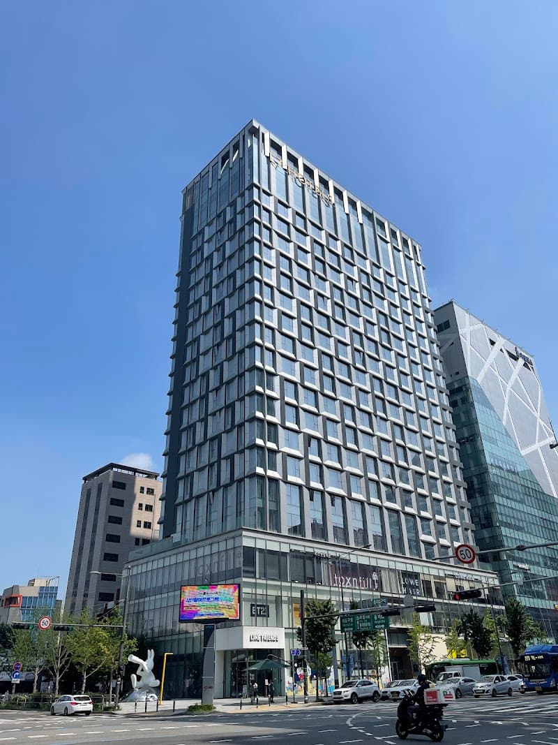 L7 Hongdae by Lotte