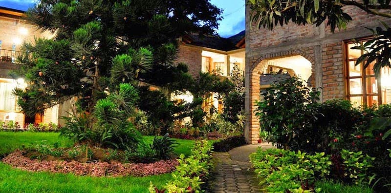 La Floresta Hotel