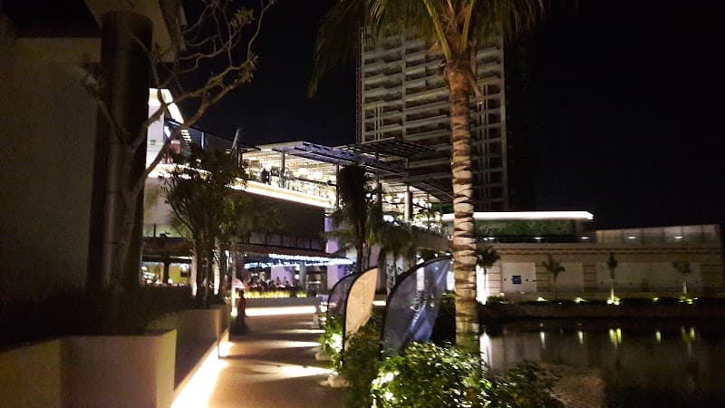 La No 20 Cantina (Puerto Cancún)