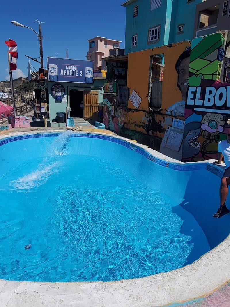 La Perla Neighborhood