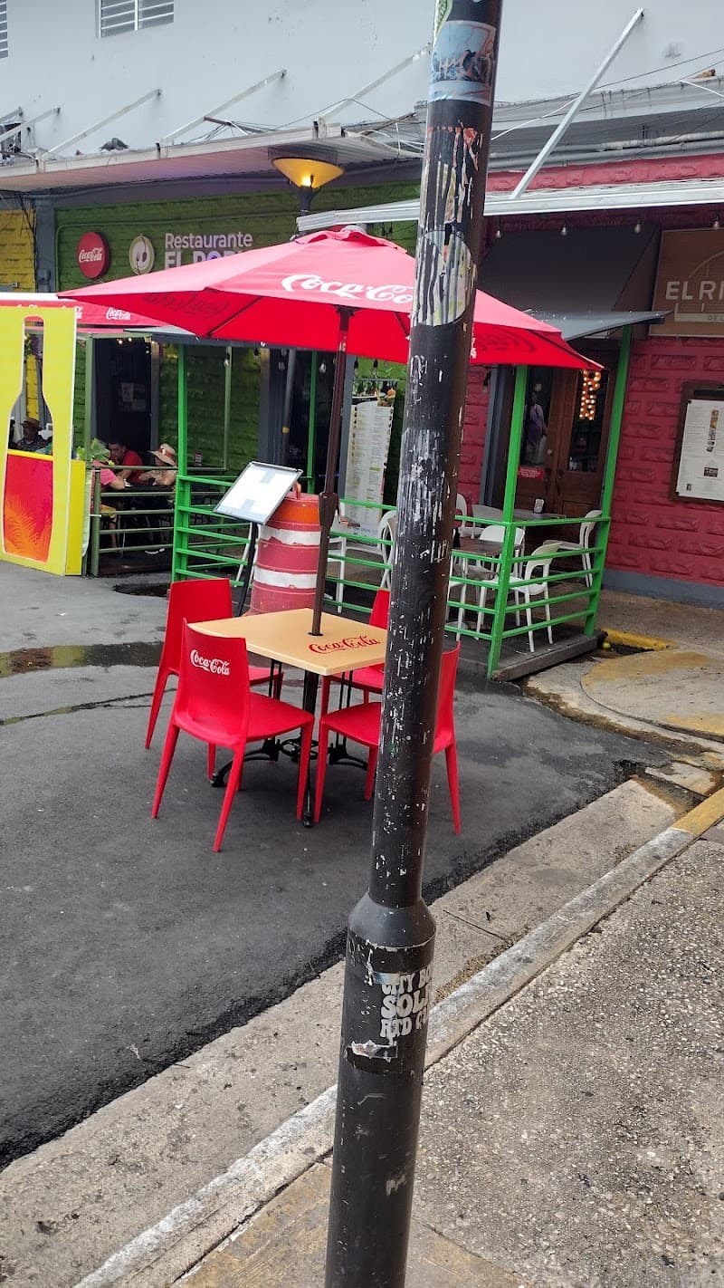 La Placita de Santurce (various restaurants)