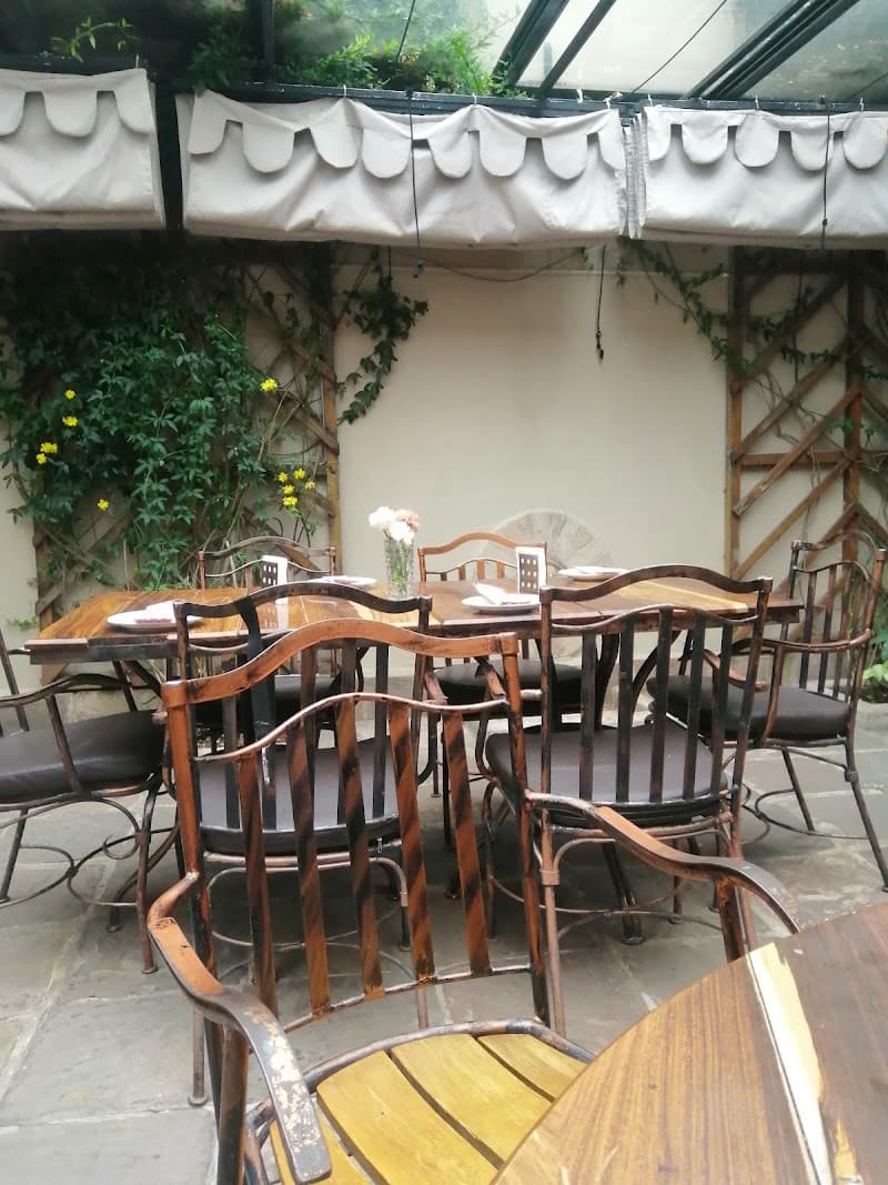 La Posada Restaurante (vegetarian-friendly options only)