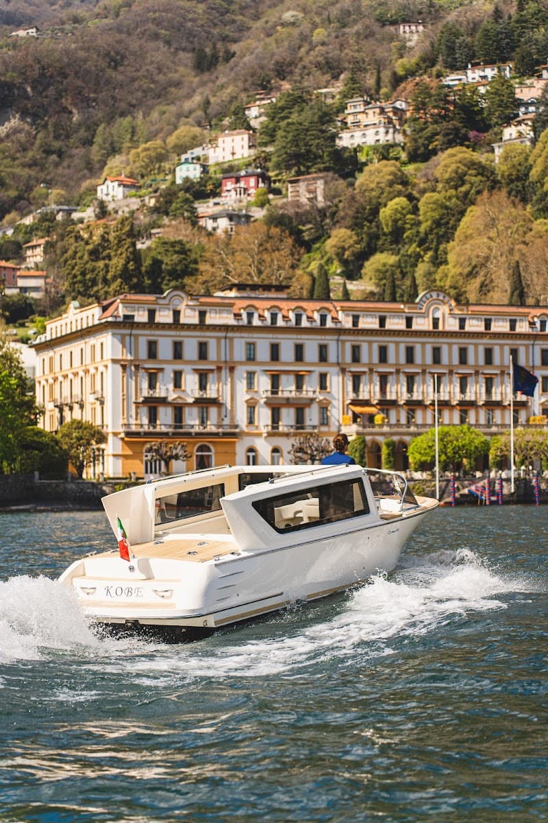 Lake Como Boat Cruise from Como