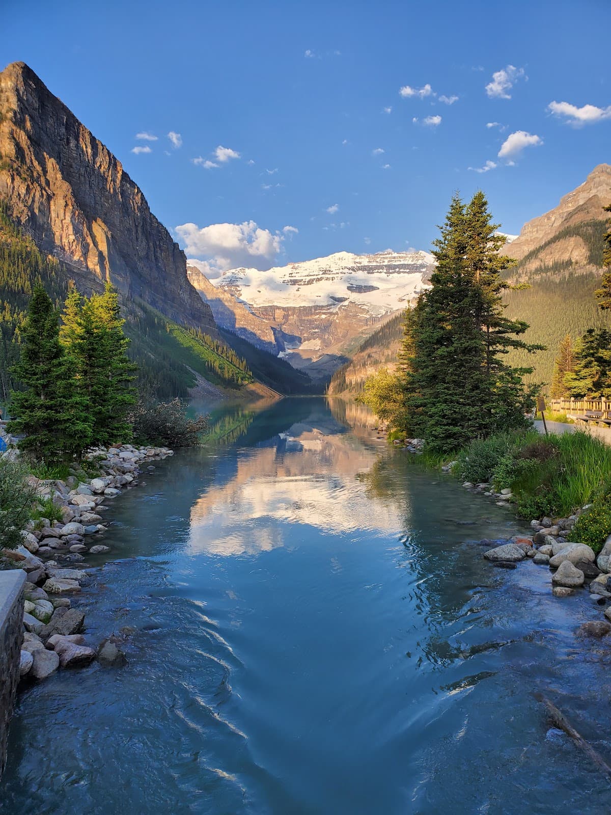 Lake Louise Lakeshore