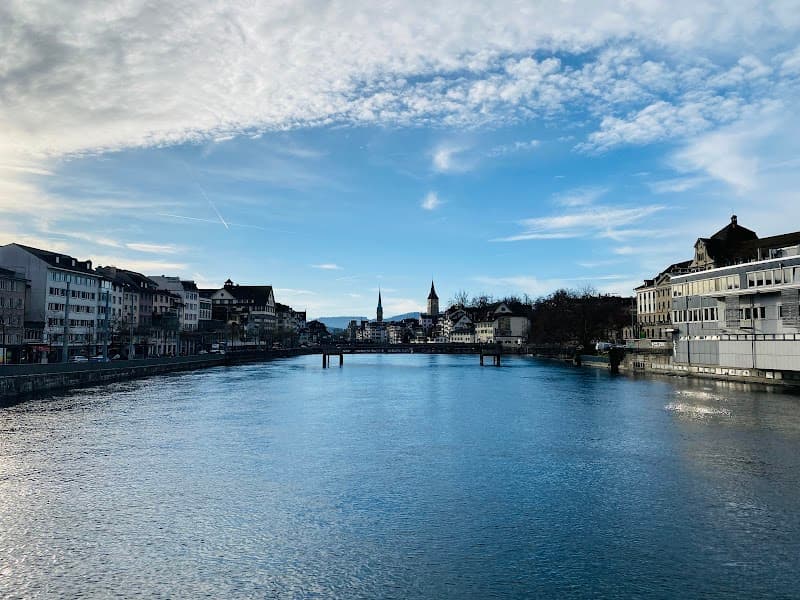 Lake Zurich Promenade & Limmat Cruise