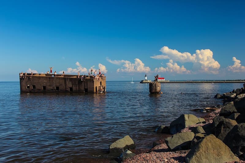 Lakewalk to Park Point