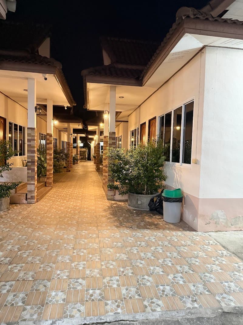 Laluna Hotel & Resort