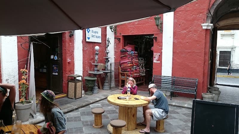 Las Gringas Pizza Arequipa (Vegetarian-Friendly Choices)
