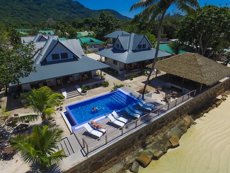 7 Jungle-Wild Family Days on La Digue Island