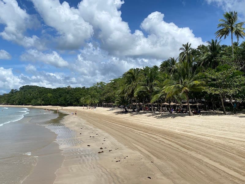 Lio Beach Promenade
