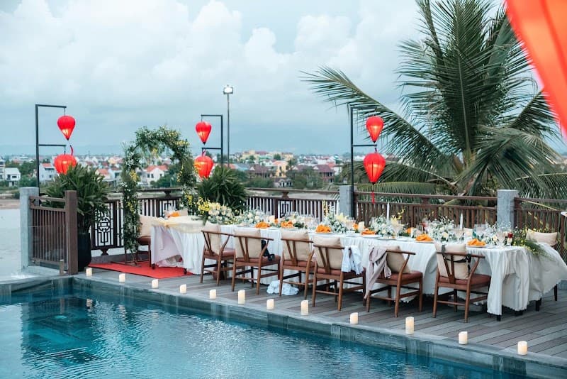 Little Riverside – A Luxury Hotel & Spa