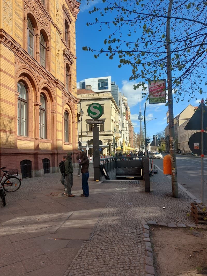 Live Music & Bars around Oranienburger Straße