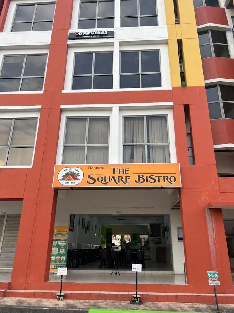 Local Heritage Square
