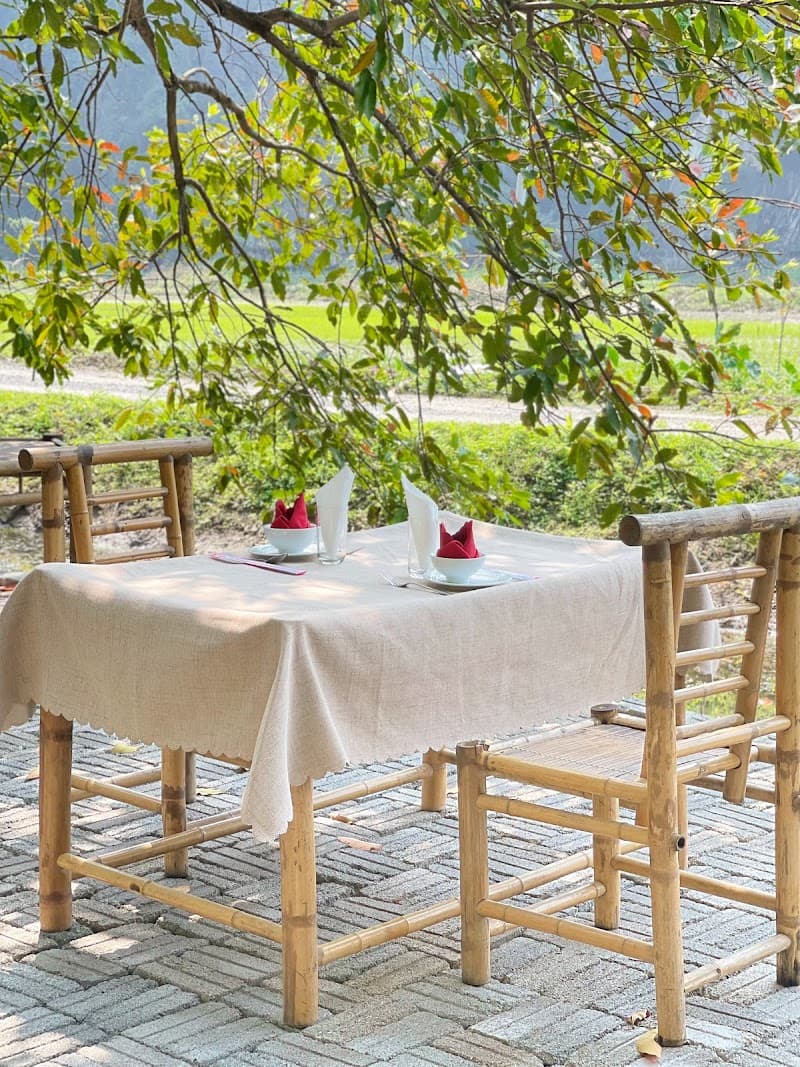 Lotus Garden Hotel Restaurant
