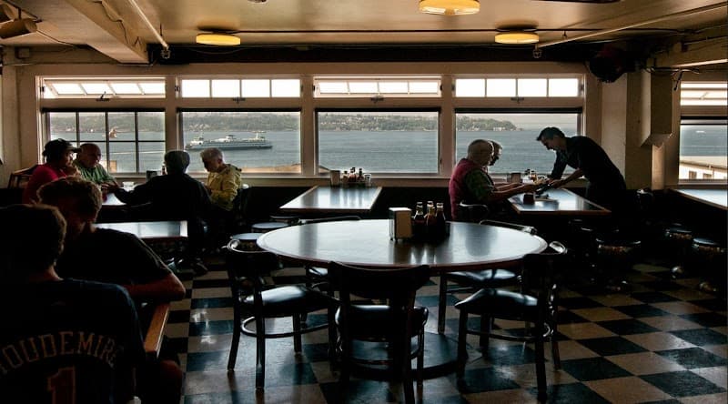 Slow-Paced Seattle Adventure for Two