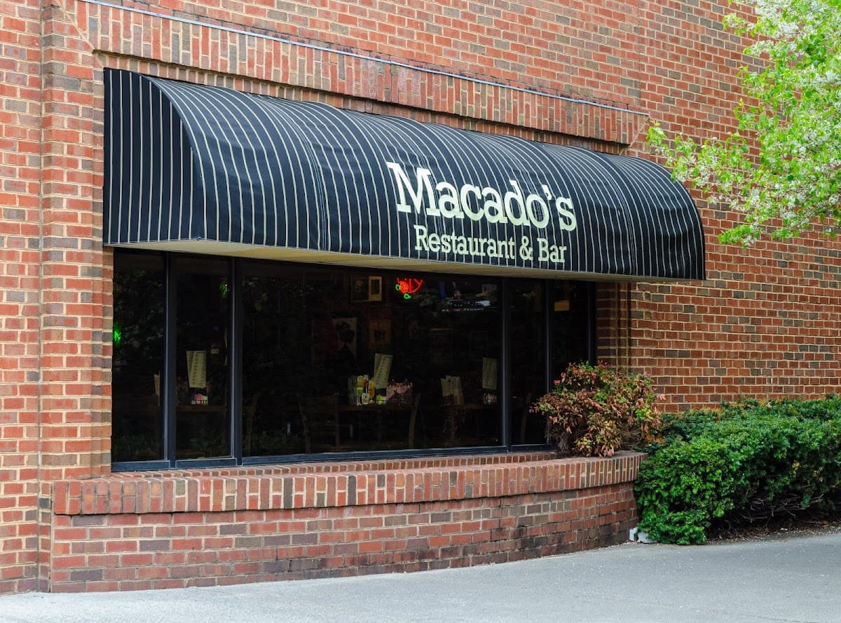 Macado's