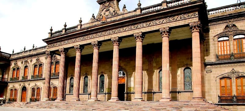 Macroplaza & Government Palace
