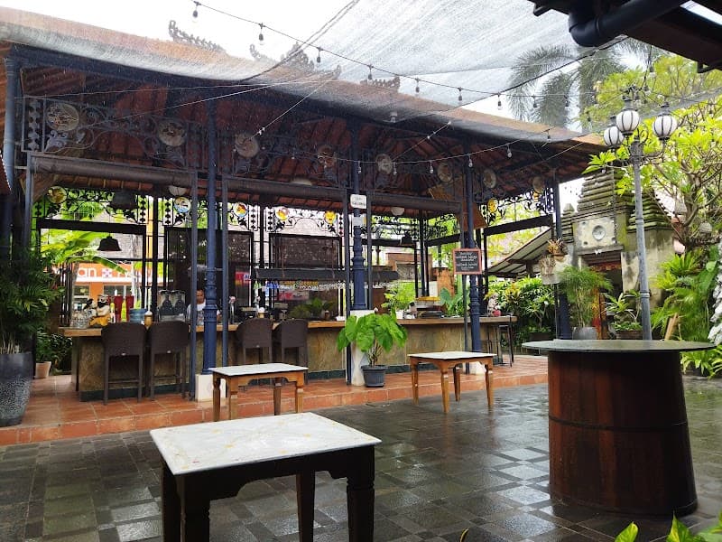 Made's Warung Kintamani
