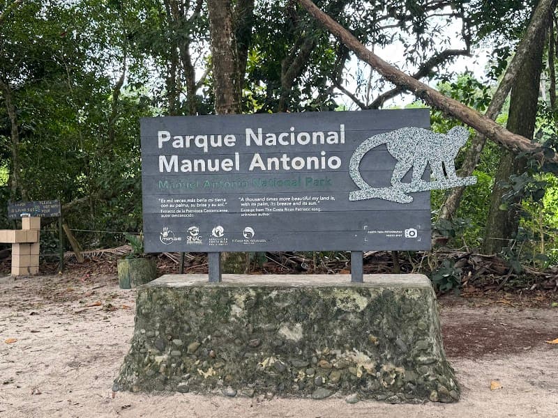 Manuel Antonio National Park Hike