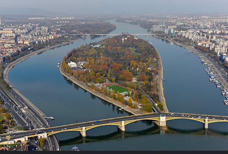 Margaret Island Stroll
