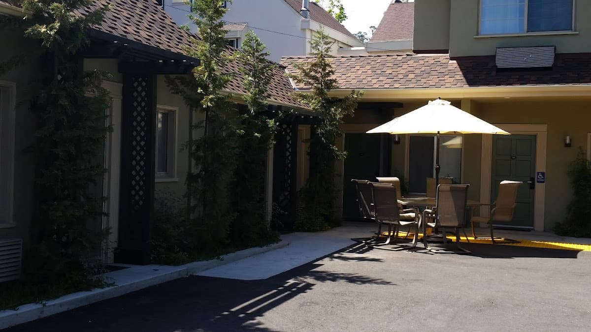Marin Lodge & Spa
