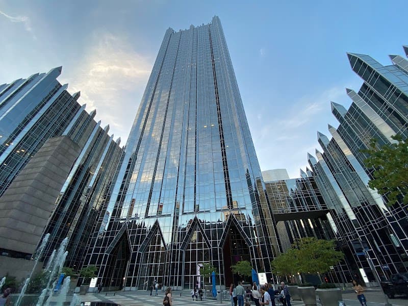 Market Square & PPG Place Free Explore