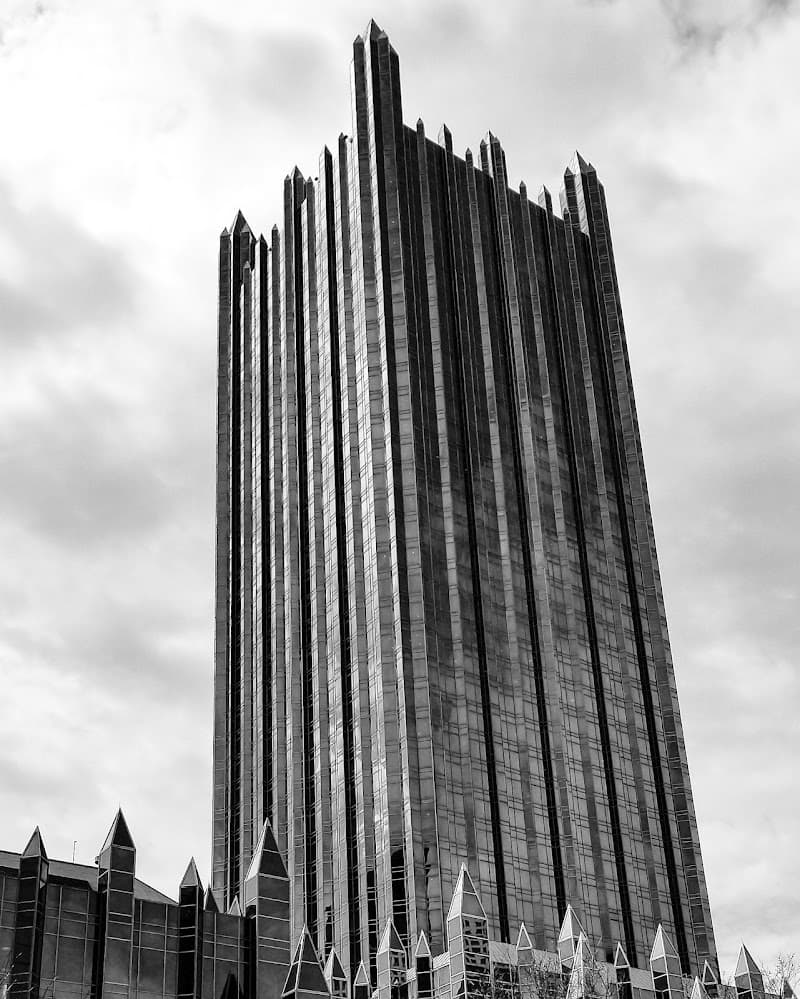 Market Square Shopping