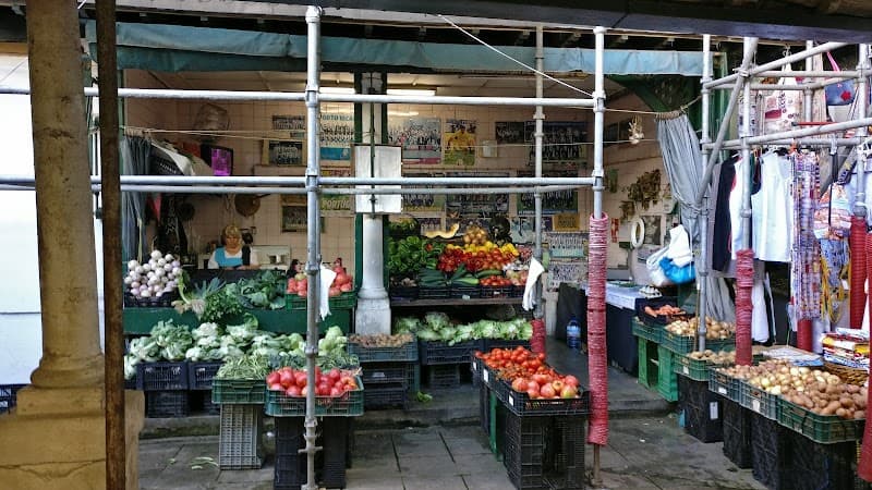 Mercado do Bolhão & Shopping Streets