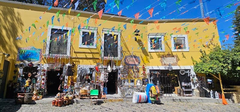 Mercado Ignacio Ramírez & Artisan Market